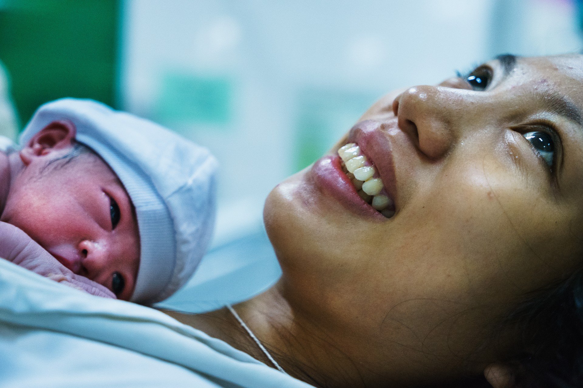 Direct skin-to-skin contact between mother and newborn baby in Dr Jose Fabella Memorial Hospital.